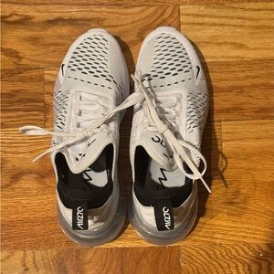White Nike Air Max 270
Size 8